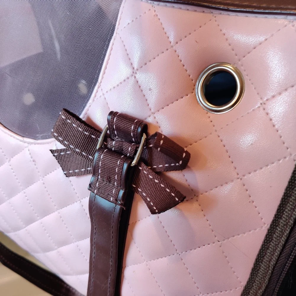 Small pet carrier